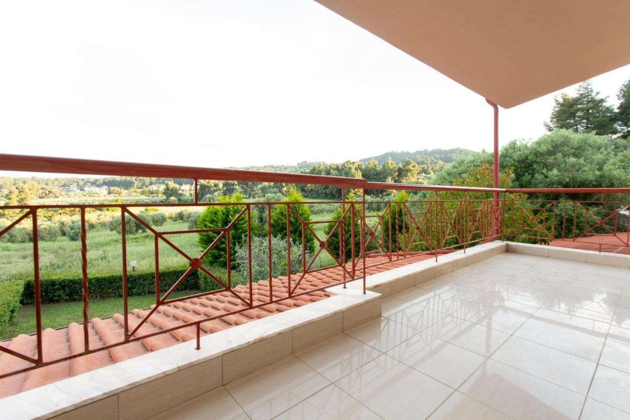 Villa Pino Pueblo Paliouri Exterior photo